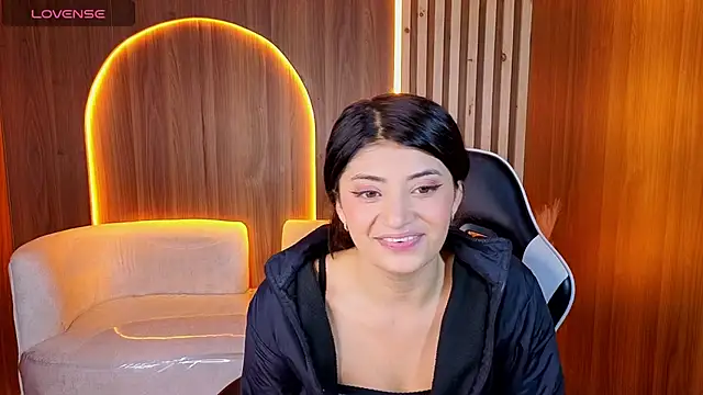 Lia queen tx online show from June 4, 2026, 3:11 am