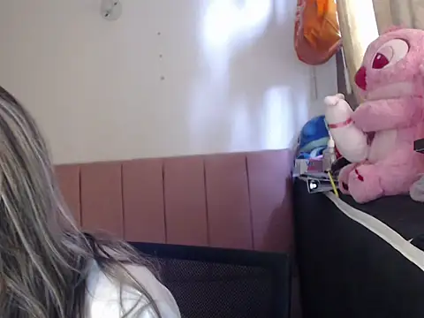 Amber Blesssed online show from April 5, 2026, 4:02 pm