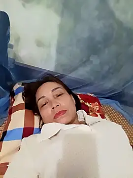 Snapshot of Lyly22x chatting on March 25, 2026, 12:26 pm Lyly22x online show from March 25, 2026, 12:26 pm