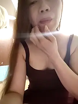 DawnG x online show from April 22, 2026, 3:52 pm