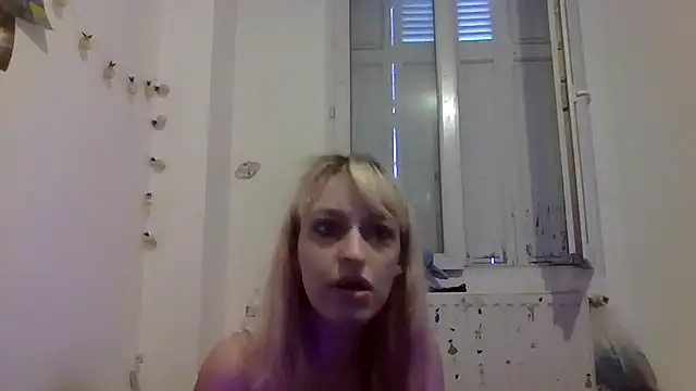 Littlesecret21 online show from July 25, 2026, 6:32 am