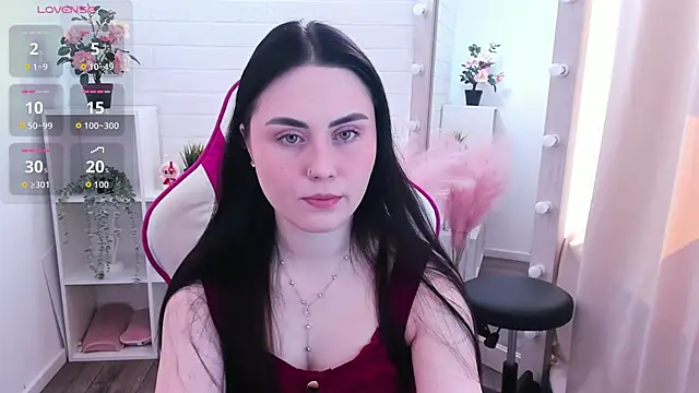 NoraLumi online show from April 23, 2026, 5:25 am