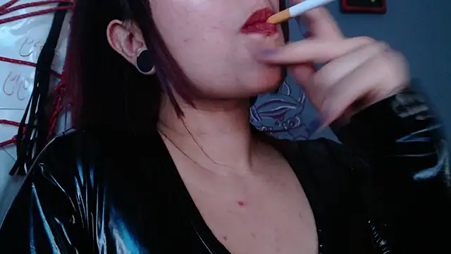 Regina Iris online show from June 3, 2026, 11:09 pm