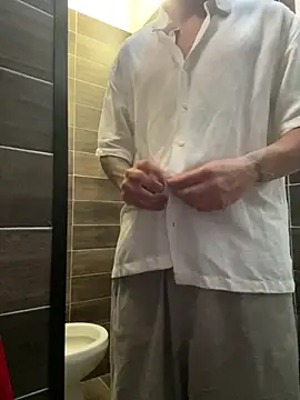 bjornlacorazza online show from July 31, 2026, 12:26 pm