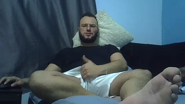 piazaocwb23 online show from May 18, 2026, 11:09 pm
