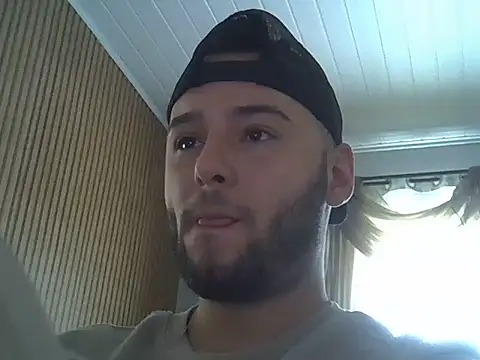 piazaocwb23 online show from April 22, 2026, 4:47 pm