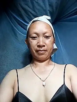 Heli pusy online show from May 16, 2026, 10:42 pm