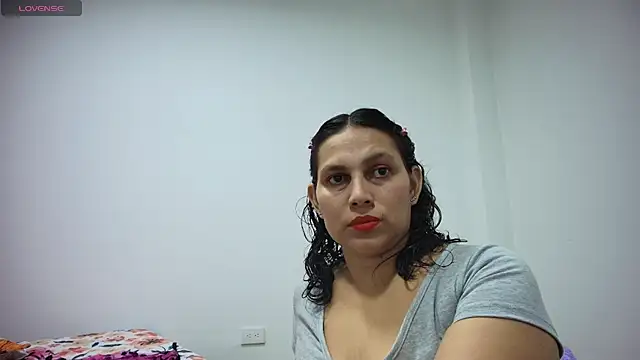 Snapshot of carlaantonellii chatting on June 25, 2026, 3:37 am carlaantonellii online show from June 25, 2026, 3:37 am
