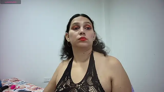 Snapshot of carlaantonellii chatting on June 28, 2026, 4:52 am carlaantonellii online show from June 28, 2026, 4:52 am