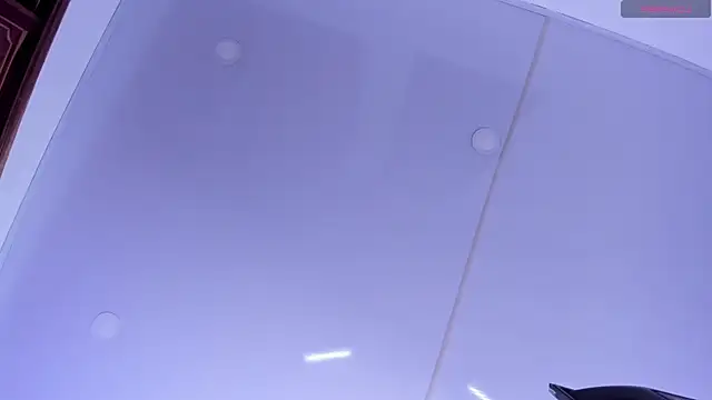 cuttie blondie online show from April 1, 2026, 11:11 am