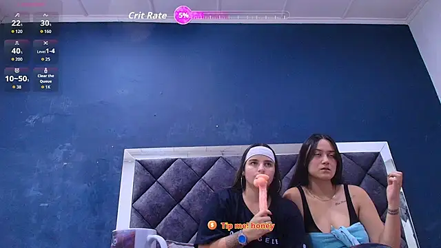 aidanaandvictoria online show from March 14, 2026, 4:51 am