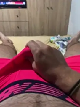 tommyxxx2026 online show from August 3, 2026, 5:52 pm