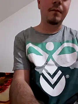gaybalkan06 online show from March 29, 2026, 1:29 am