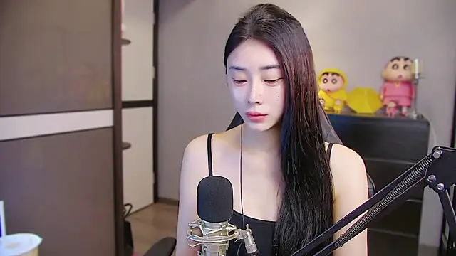XiaoYuBao- online show from June 8, 2026, 4:18 pm