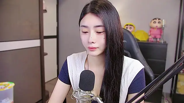 XiaoYuBao- online show from April 19, 2026, 5:14 pm