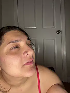 treasurebabii online show from August 5, 2026, 6:02 pm