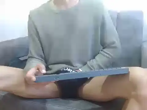 sornero777111 online show from April 25, 2026, 8:50 pm