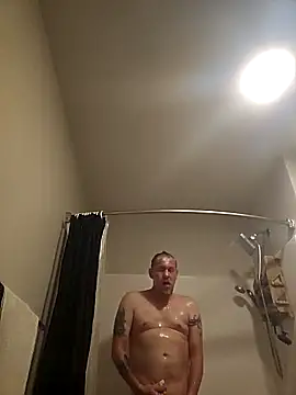 yourMasterisBored online show from April 18, 2026, 12:40 pm