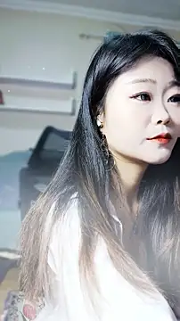 Snapshot of SeVAnya2 chatting on April 10, 2026, 3:19 pm SeVAnya2 online show from April 10, 2026, 3:19 pm