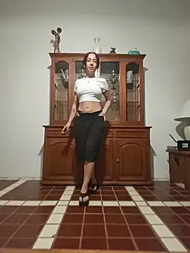 ComeFrutita online show from July 27, 2026, 4:30 am