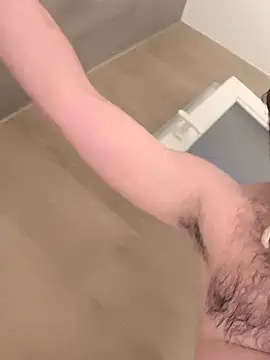 Snapshot of Nairolf45x chatting on March 15, 2026, 6:15 pm Nairolf45x online show from March 15, 2026, 6:15 pm