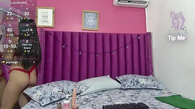 Snapshot of lindaa022 chatting on April 8, 2026, 2:35 am lindaa022 online show from April 8, 2026, 2:35 am