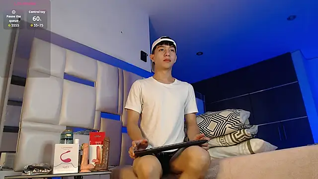Sam  kat online show from May 10, 2026, 9:38 pm