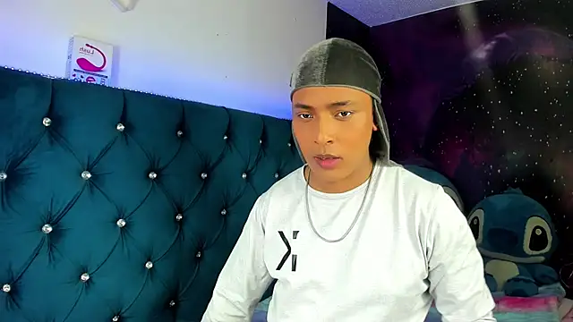 sthefersanchez online show from March 14, 2026, 7:03 am