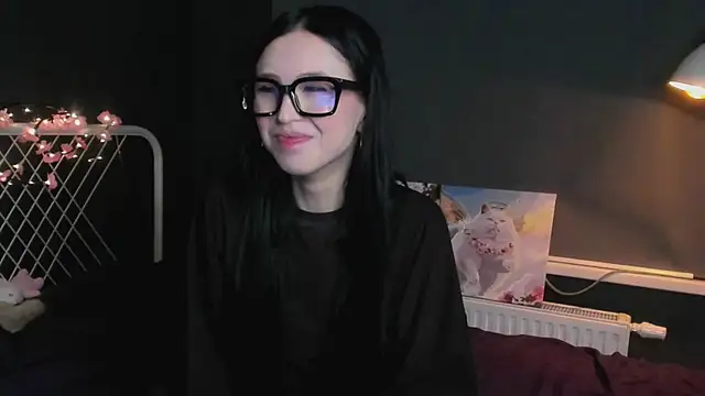 lizaa breeze online show from April 18, 2026, 5:26 pm