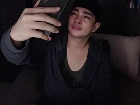 Treat2Heaven online show from April 5, 2026, 1:29 pm