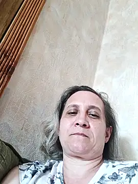 KatieLove133 online show from June 25, 2026, 3:50 pm