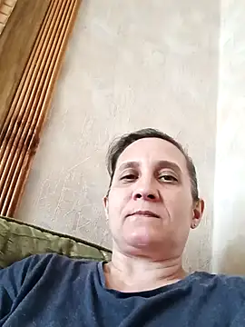 KatieLove133 online show from July 19, 2026, 1:19 pm