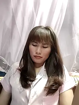 Lucxy-ki6 online show from April 26, 2026, 2:20 am