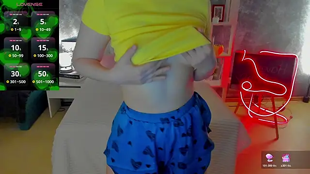 Shiny Liss online show from May 16, 2026, 1:48 am