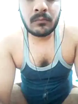 Snapshot of Decentlover67 chatting on April 7, 2026, 3:03 pm Decentlover67 online show from April 7, 2026, 3:03 pm