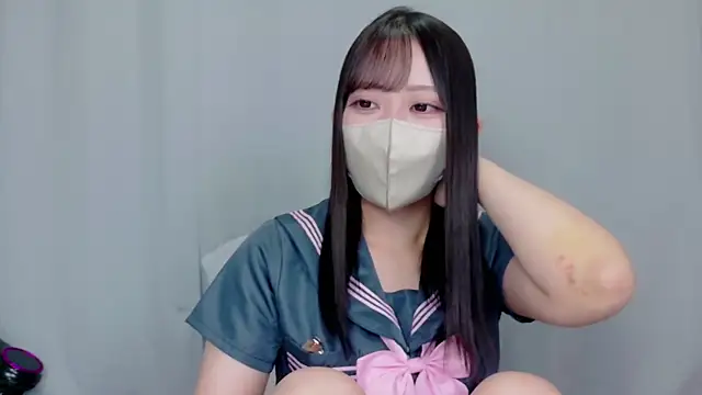 Snapshot of Sakura_sweety_ chatting on August 2, 2026, 1:37 am Sakura sweety online show from August 2, 2026, 1:37 am