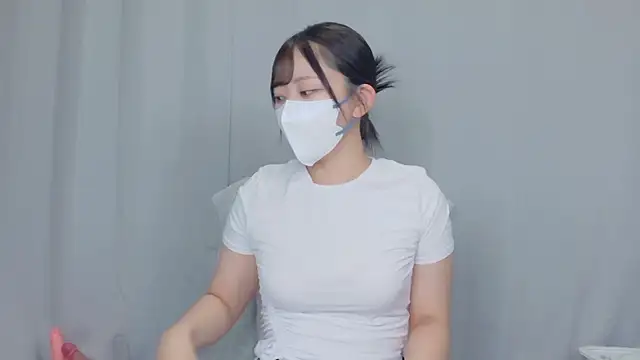 Snapshot of Sakura_sweety_ chatting on June 13, 2026, 7:17 am Sakura sweety online show from June 13, 2026, 7:17 am