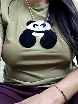 Noor Sexy02 online show from May 10, 2026, 3:47 pm