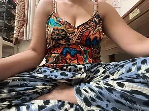 Noor Sexy02 online show from June 8, 2026, 2:23 am