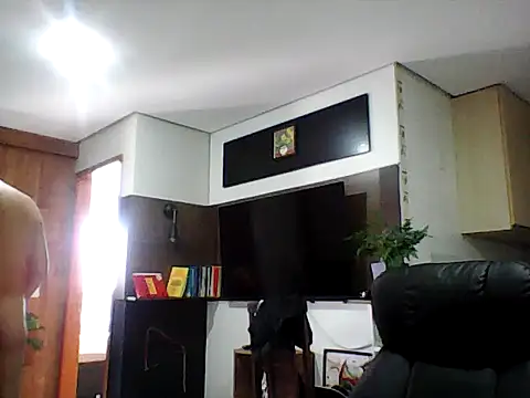 Snapshot of Tarado_safado chatting on March 14, 2026, 4:35 pm Tarado safado online show from March 14, 2026, 4:35 pm