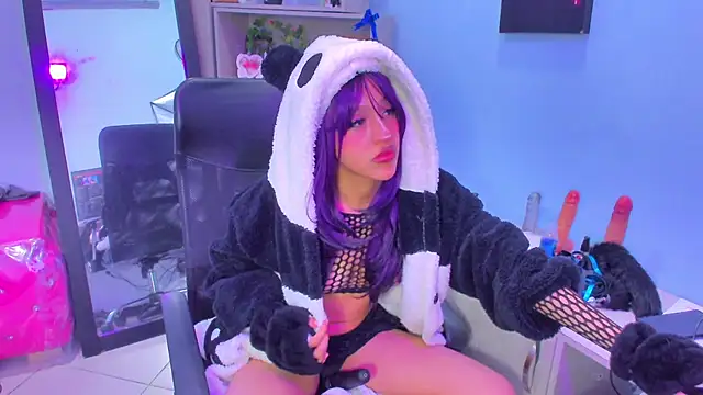 Lilit Starr online show from July 9, 2026, 5:52 am