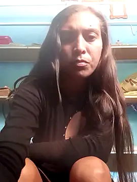 Snapshot of Alana_hitsexy chatting on March 15, 2026, 7:54 pm Alana hitsexy online show from March 15, 2026, 7:54 pm