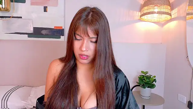 HelenaFoumier online show from May 25, 2026, 10:19 pm