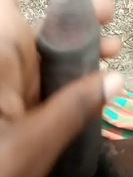 kingcouple89 online show from April 27, 2026, 4:21 am