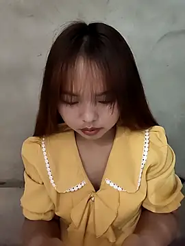 Mina xYx online show from April 21, 2026, 2:03 am