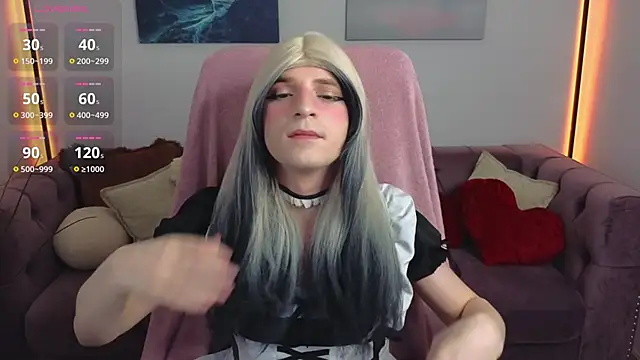 FoxIsPuff online show from June 18, 2026, 5:39 am