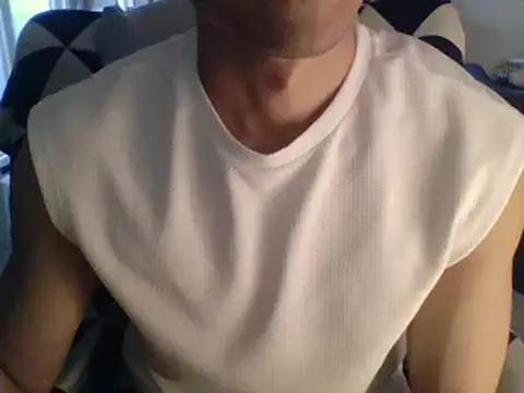 Snapshot of Kent6828 chatting on March 24, 2026, 4:45 am Kent6828 online show from March 24, 2026, 4:45 am