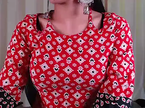 Naughty Nisha19 online show from June 13, 2026, 7:06 am