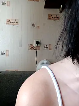 Snapshot of Lesichka_mi chatting on April 7, 2026, 10:39 am Lesichka mi online show from April 7, 2026, 10:39 am