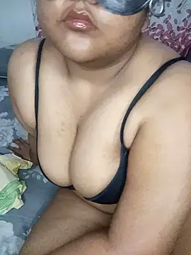 whitechubby07 online show from July 22, 2026, 12:18 pm